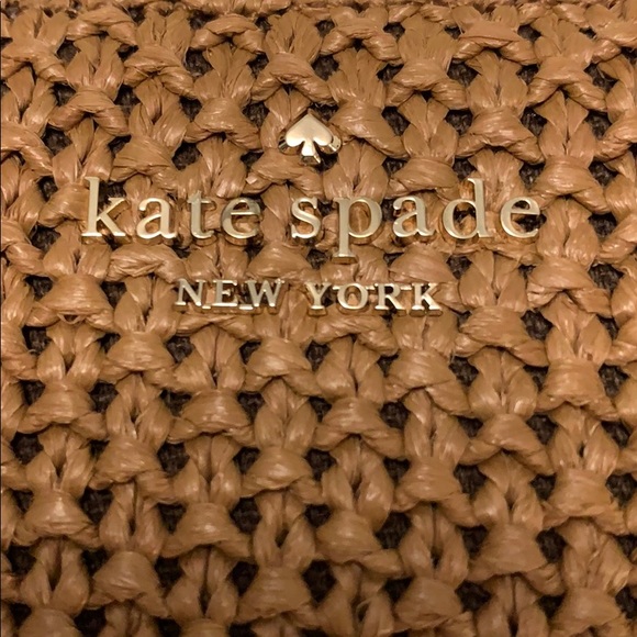 kate spade Handbags - 🛑SOLD🛑 Kate Spade ♠️ Large Zip Pouch ✨